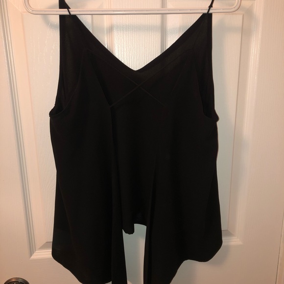 E.SSUE open back tank🖤 - Picture 4 of 5